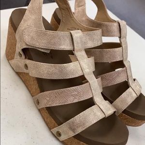 Corkys size 10 BRAND NEW